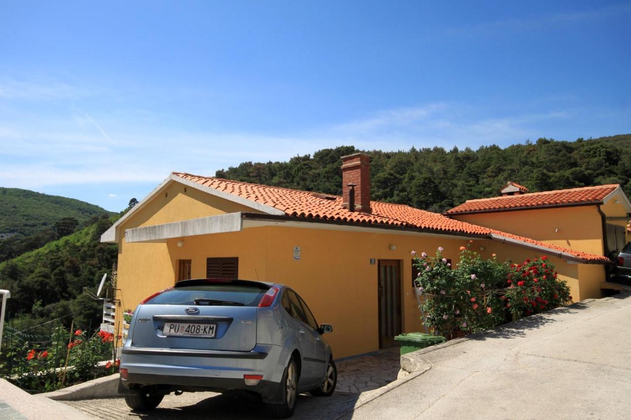 Apartments With A Parking Space Rabac, Labin - 6414 Экстерьер фото